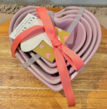 Load image into Gallery viewer, Rae Dunn Hearts Measuring Cups
