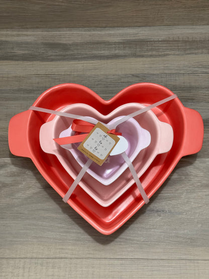 Rae Dunn Oh La La Kitchen Heart Baking / Serving Dish Set