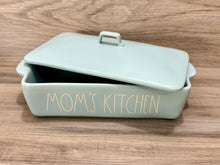 Load image into Gallery viewer, Rae Dunn Mom’s Kitchen Rectangle Baking Dish with Lid

