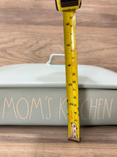 Load image into Gallery viewer, Rae Dunn Mom’s Kitchen Rectangle Baking Dish with Lid
